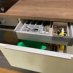 Niko\'S Deluxe Apartment