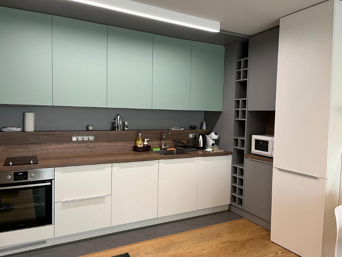 Niko's Deluxe Apartemen *